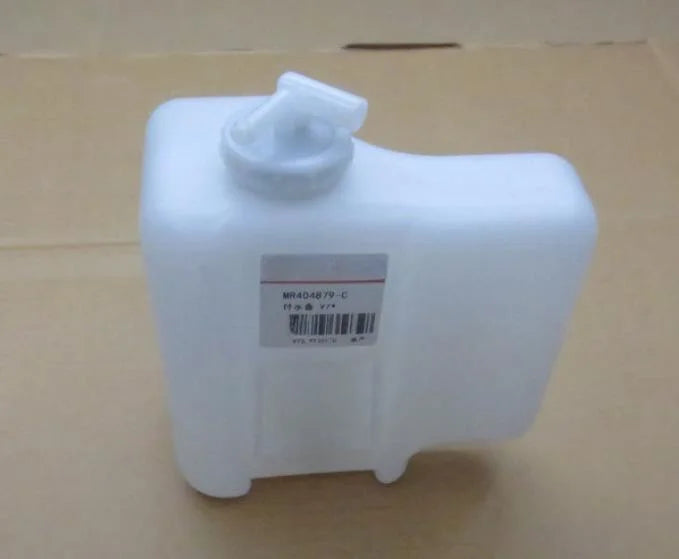 Pajero 2000-2021 Coolant Reservoir Tank for Montero Gen3/4
