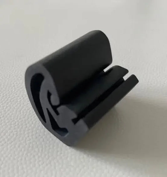 2 Pieces Hood/bonnet Rubber bumpers