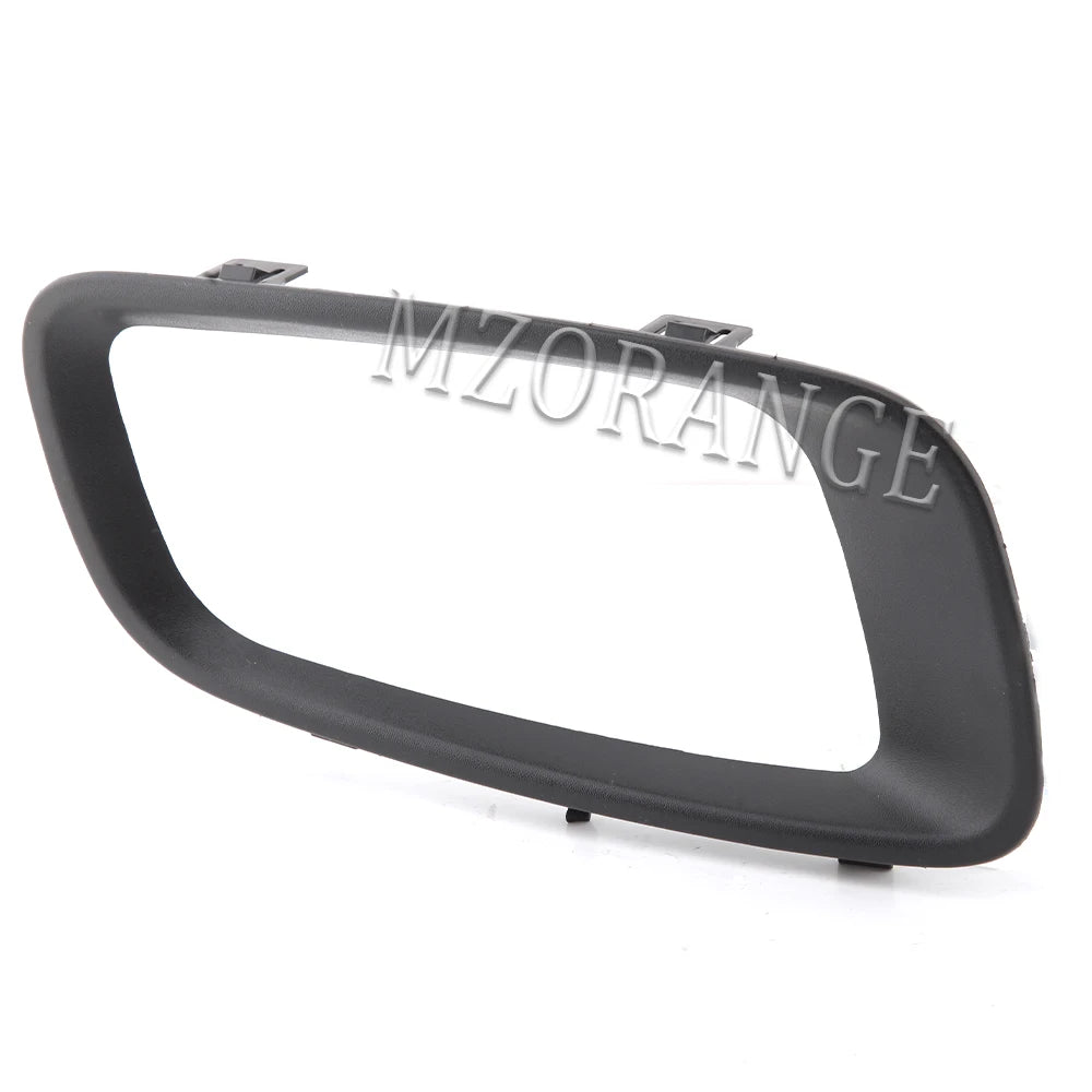 Mitsubishi Pajero Montero Fog Light Surround Frame 2000-2006